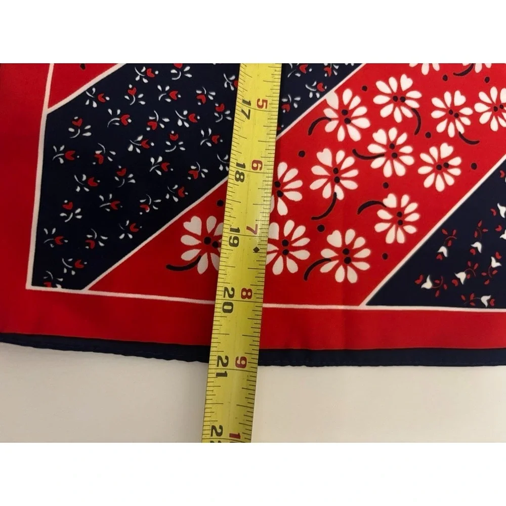 Vera Neumann 60s MCM Scarf Square 21